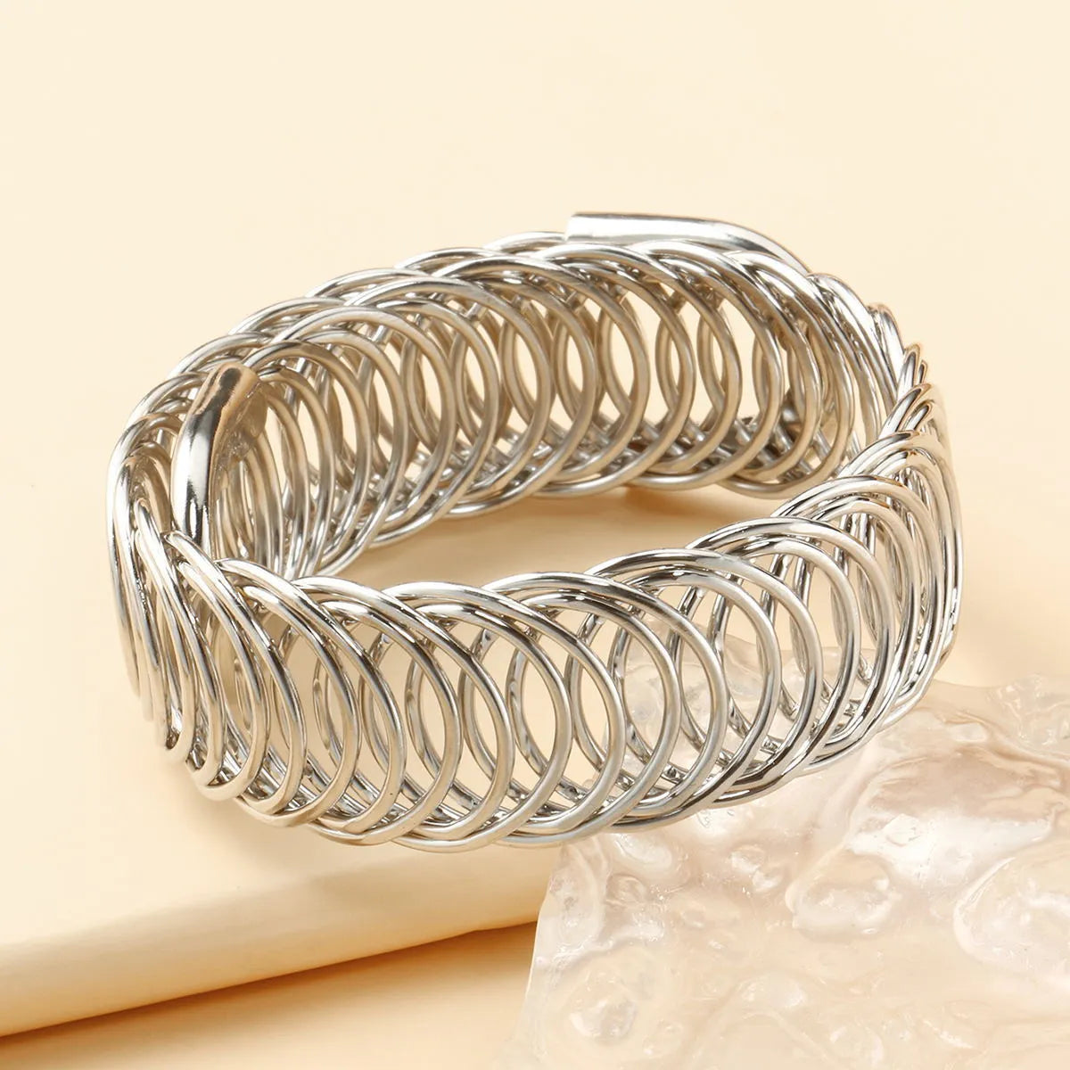 women’s silver wrap bracelets-Simple Style Geometric Iron Hollow Out Unisex Bangle