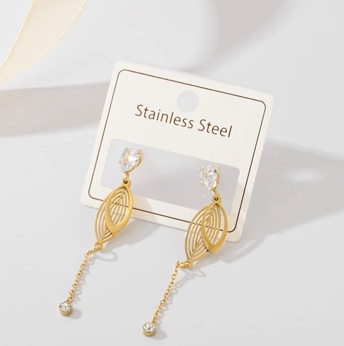 women’s pearl earrings-Tarohi Jewels Stainless Steel Leaf Shape Earring - STNER 5209