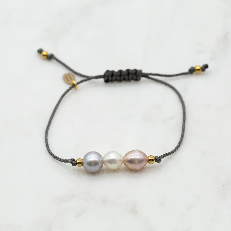 women’s bangles-Island Pearl Bali Bracelet