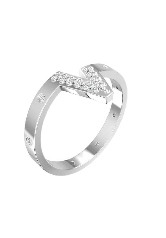 women’s sparkling rings-V Pave 18K Whitegold Ring w. Lab-Grown Diamonds