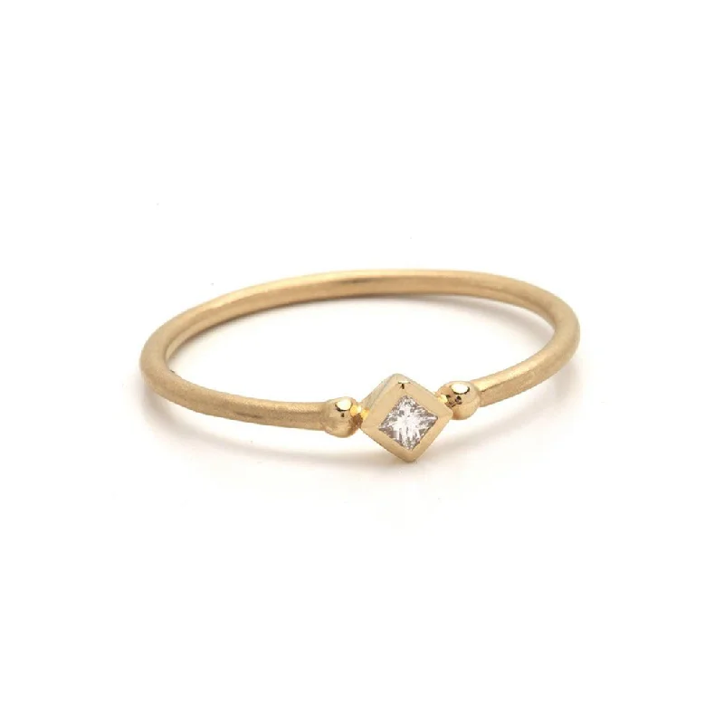 women’s personalized rings-Sana 14K Gold Ring w. Diamond