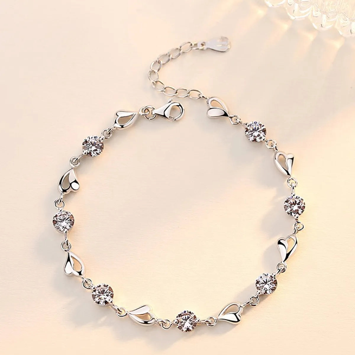 women’s pearl bracelets-Alloy Silver Plated Sweet Heart Shape Plating Inlay Zircon Bracelets