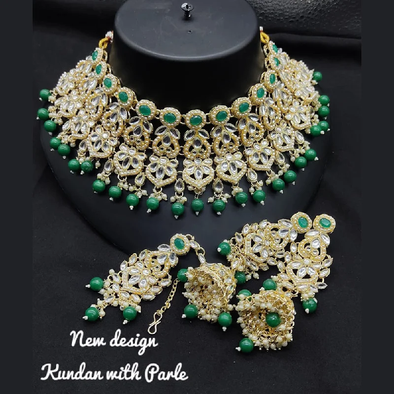 women’s classic gold necklaces-Lucentarts Jewellery Gold Plated Kundan Stone Necklace Set