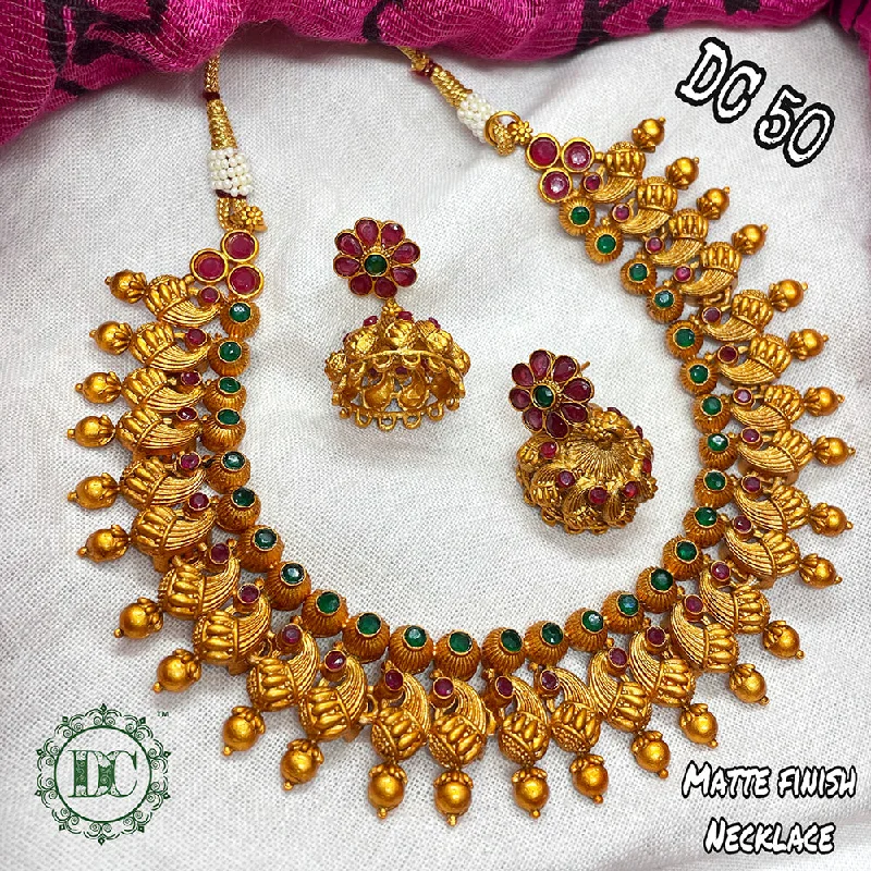 women’s gold chain necklaces-Diksha Collection Gold Plated Pota Stone Necklace Set