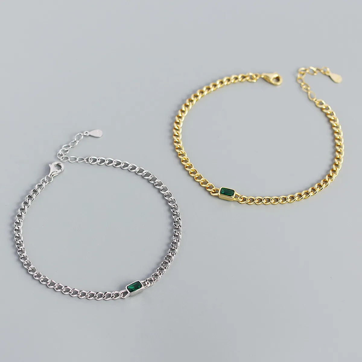 women’s charm bracelets-Simple Hollow Chain S925 Silver Emerald Geometric Bracelet