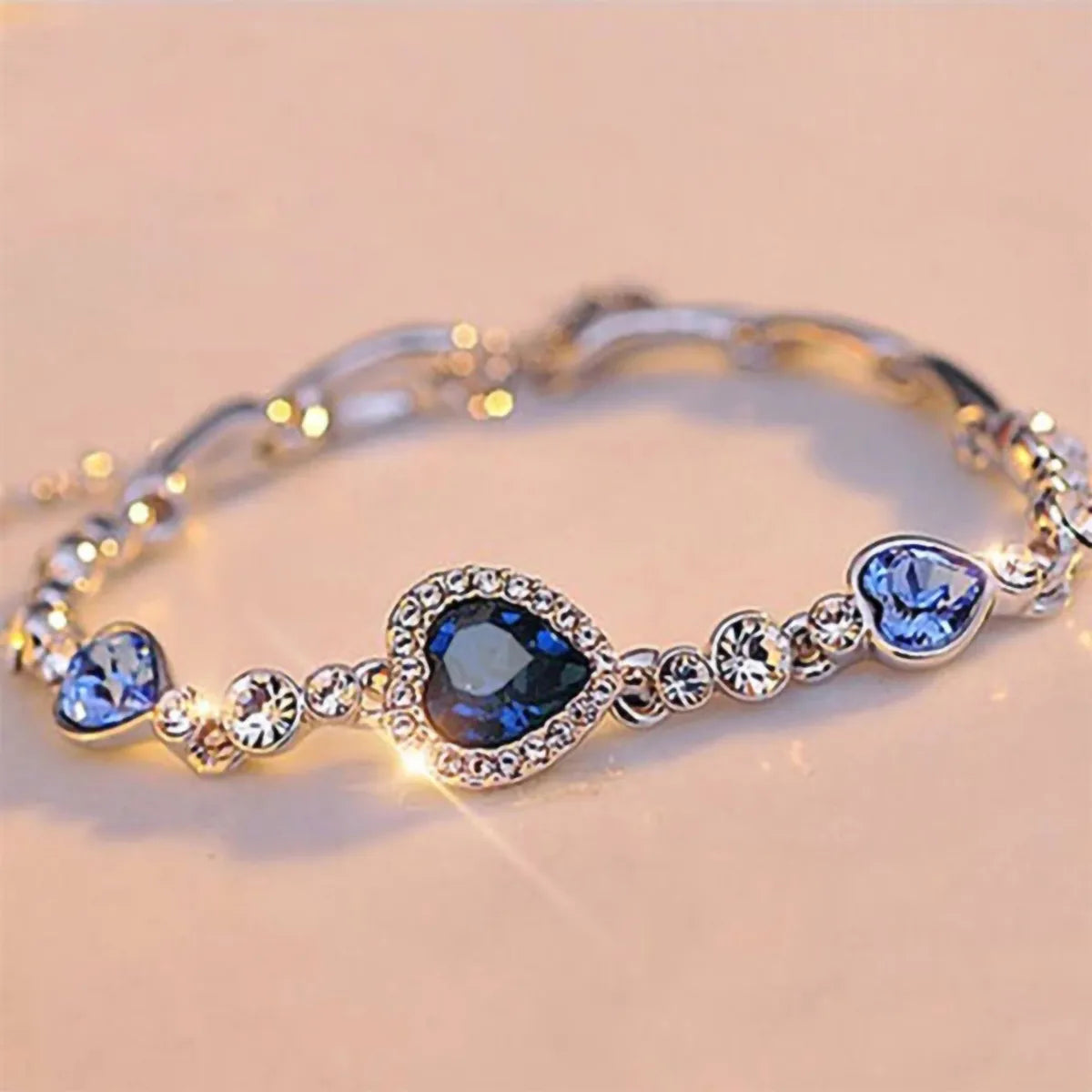 women’s designer bracelets-Fashion Heart Shape Alloy Inlaid Gemstone Artificial Gemstones Bracelets