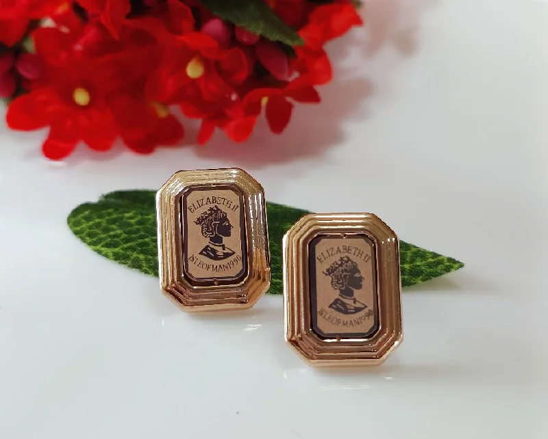 women’s zircon earrings-Tarohi JewelsStainless Steel Silver/Rosegold Plated Queen Elizabeth Portrait Earring-STNER 2570