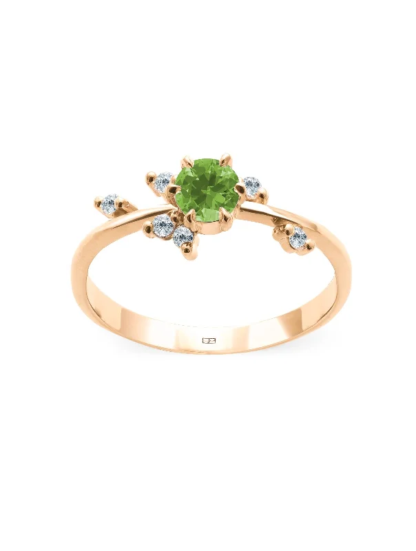 women’s clear diamond rings-Your Way N°5 18K Gold Ring w. Peridot & Diamonds