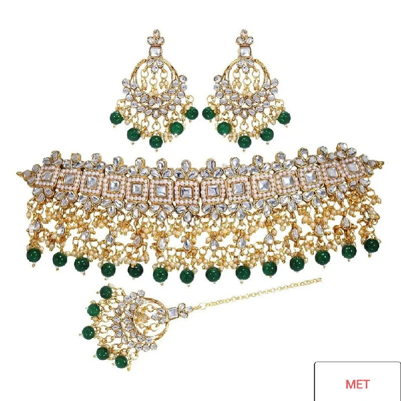 women’s statement necklaces-Lucentarts Jewellery Kundan Stone Gold Plated Necklace Set