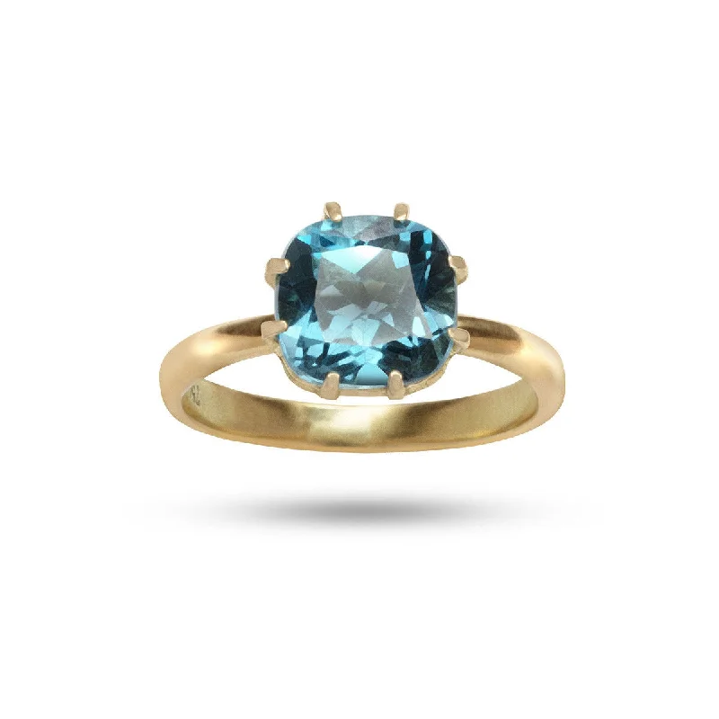 women’s gold-plated rings-Square Blue 18K Gold Ring w. Topaz