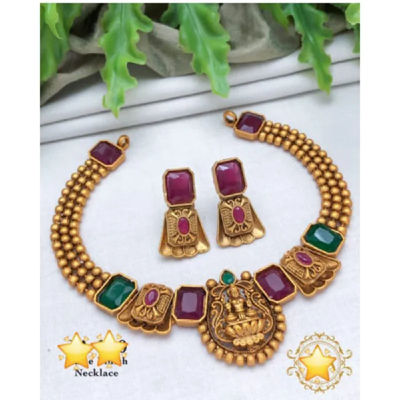 women’s crystal necklaces-Manisha Jewellery Pota Stone Gold Plated Choker Necklace Set