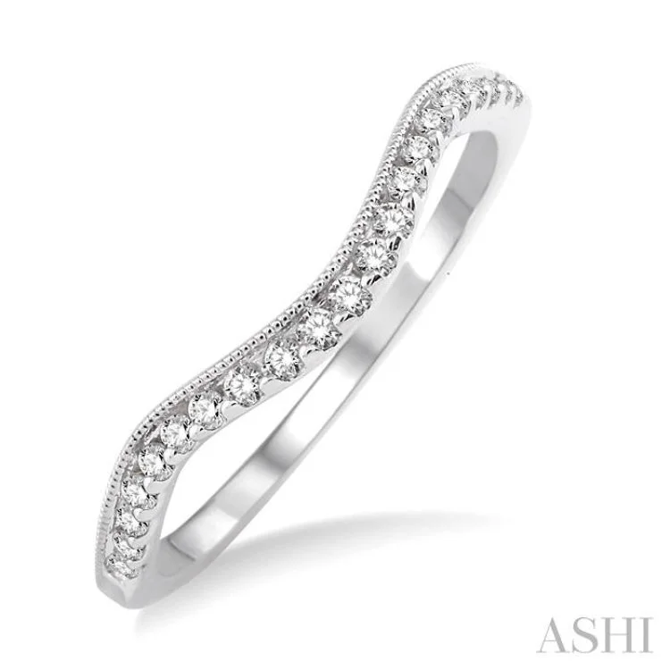 women’s engagement rings-1/6 Ctw Round Cut Diamond Wedding Band in 14K White Gold