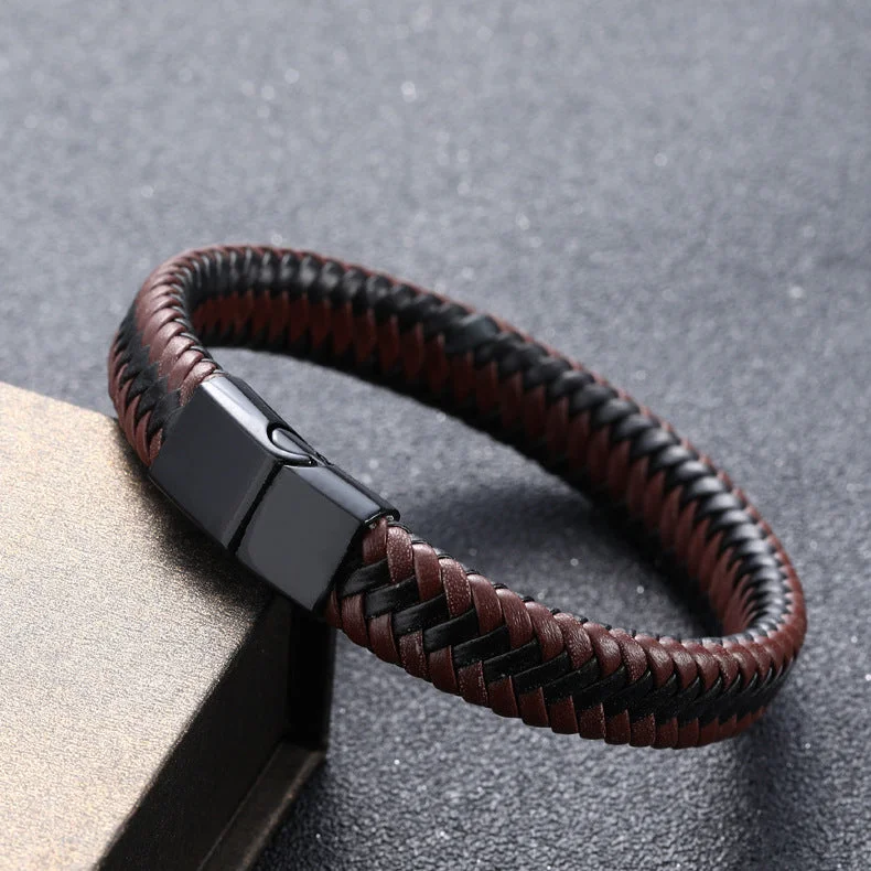 Genuine Leather Single Layer Black Buttons Brown Leather Bracelet