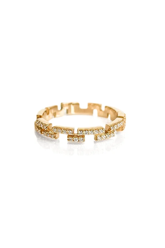 women’s flower rings-Small Brick 18K Gold Ring w. Diamonds