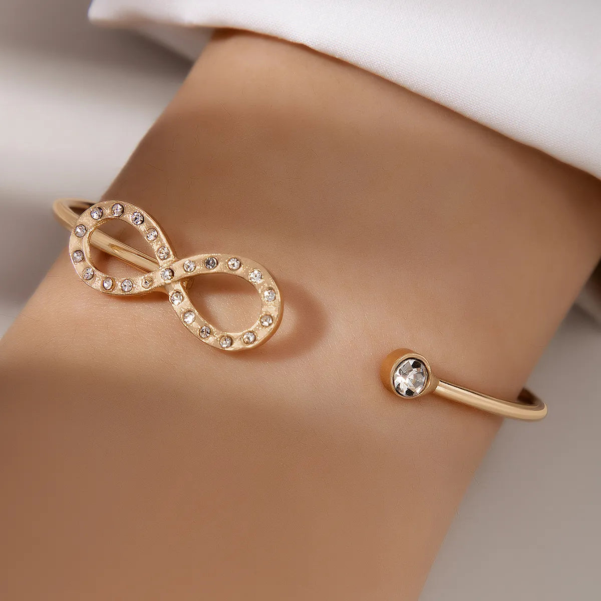 women’s elegant bangles-Glam Simple Style Number Alloy Inlay Artificial Crystal Women's Bangle