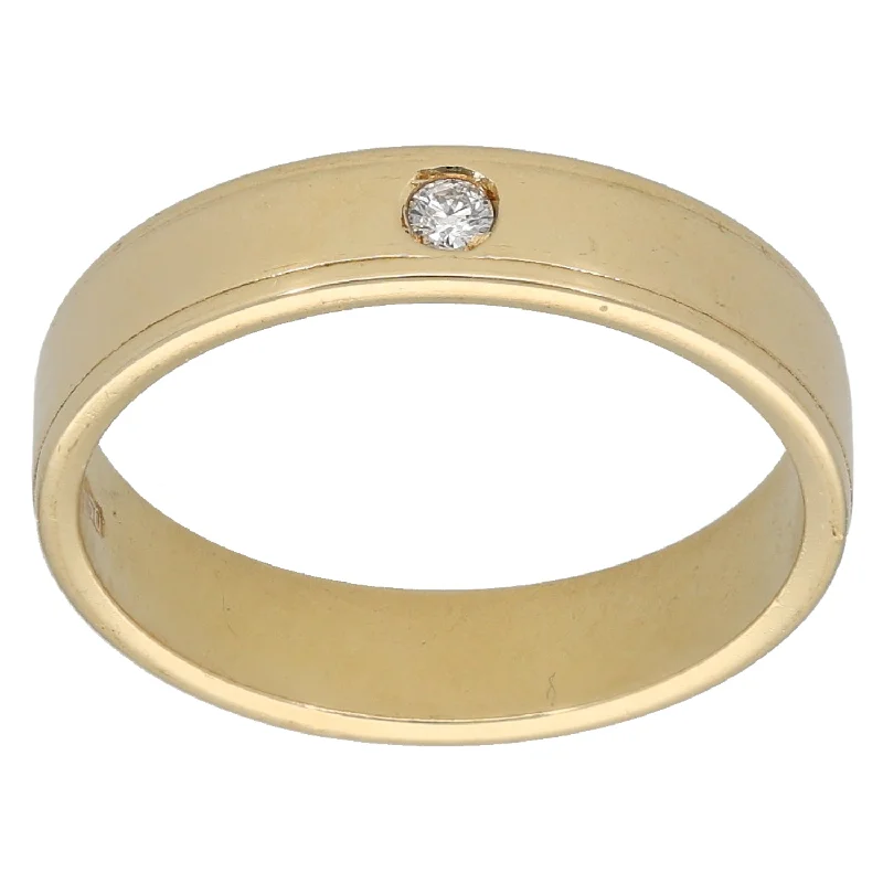 women’s online engagement rings-18ct Gold 0.03ct Diamond Patterned Wedding Ring Size M