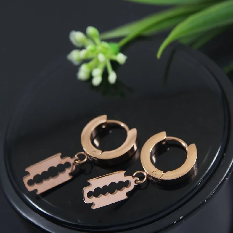 women’s creative earrings-Tarohi Jewels Stainless Steel Rosegold Plated Razor Blade Shaped Hoops Earring- STNER 4060