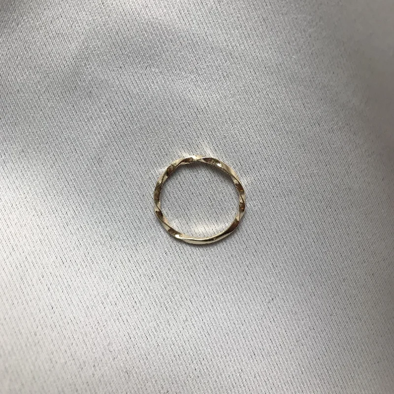 women’s minimalist rings-SEA 8K Gold Ring