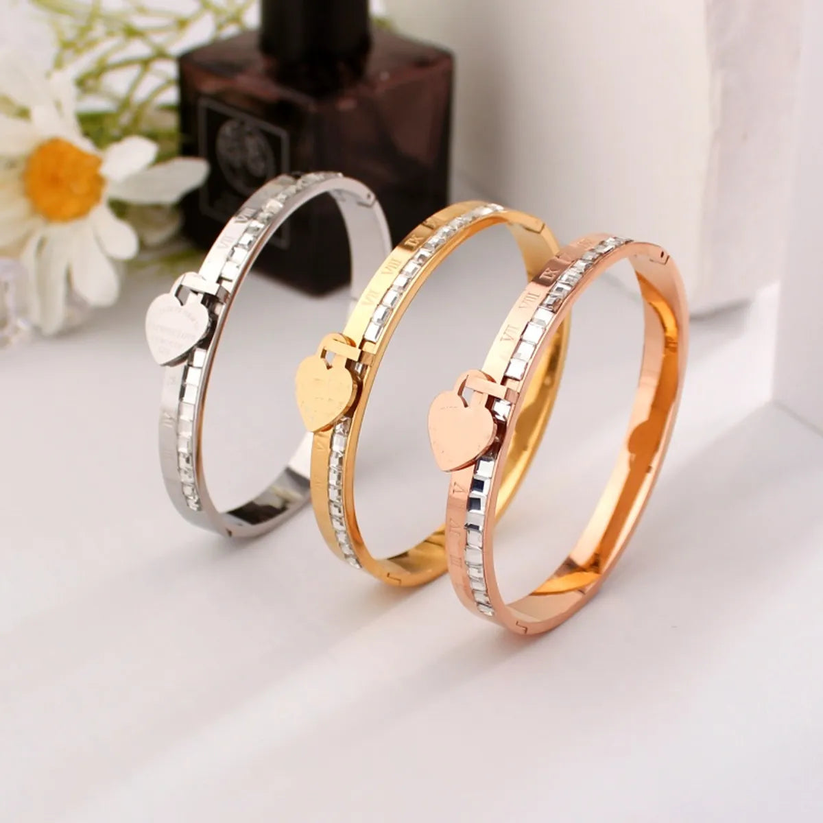 women’s crystal bracelets-Titanium Steel 18K Gold Plated Elegant Glam Classical Heart Shape Inlay Rhinestones Bangle